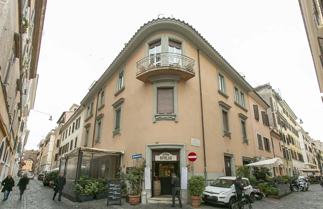 Borgo Vittorio 20 Vatican Home-1