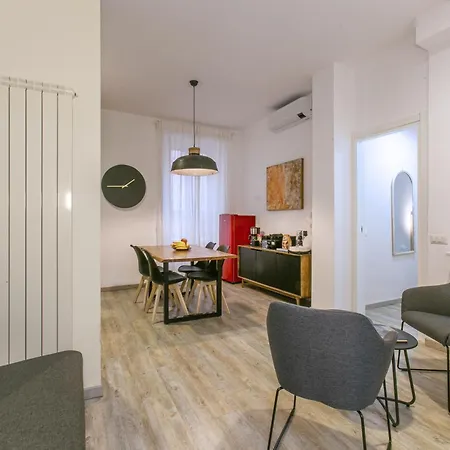 Borgo Vittorio 20 Vatican Home-3
